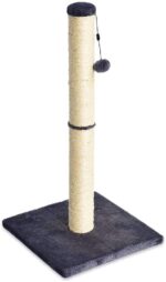 Freestanding cat scratching post