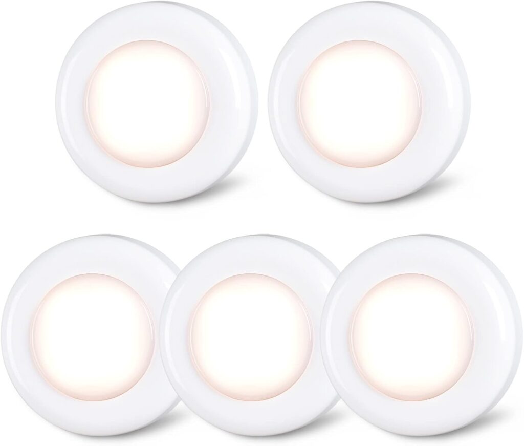 Battery-operated tap puck lights
