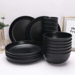Sagiterra Plastic camping dinnerware set – Black – 18-pack - Image 3