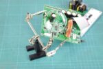 Magnifying helping-hands soldering stand – Silver - Image 2