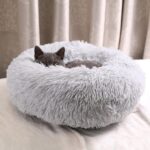 Enjamoy Round plush pet bed – 50 x 50 x 20 cm (L x W x H) – Grey - Image 6