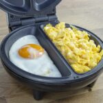 Quest Dual electric omelette maker – Black - Image 3