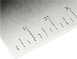Amazon Basics Steel dough and bench scraper – 15 cm – Black, Silver - Image 4
