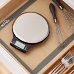 Amazon Basics Digital kitchen scales with LCD display (with batteries), Black and Stainless Steel, BPA free, Weighs up to 11 pounds - Image 13