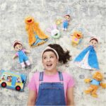 Singing interactive learning doll – 16 inches tall – Pink - Image 9